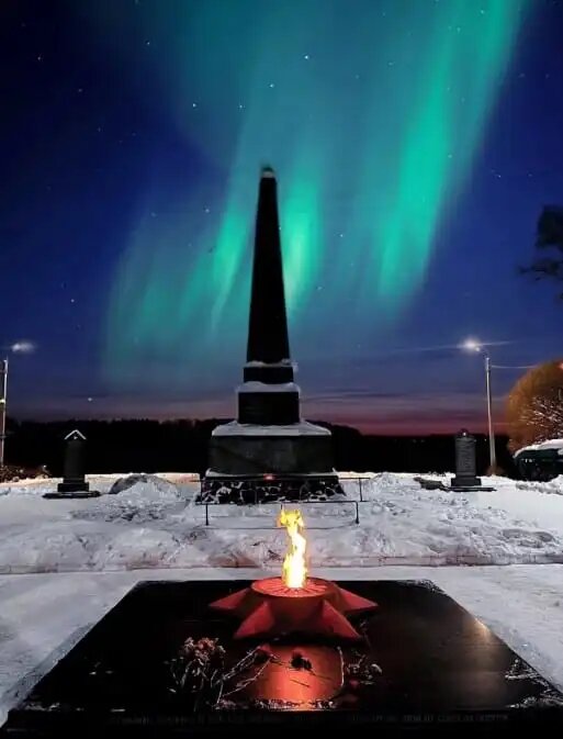 Воинский мемориал в Бологое стал символом бесхозяйственности власти, его не успели реконструировать к 9 мая (фото жителя Бологого)