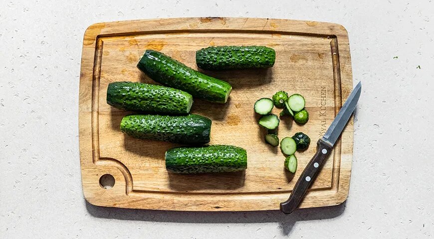   Огурцы с острым перцем на зиму (gastronom.ru)