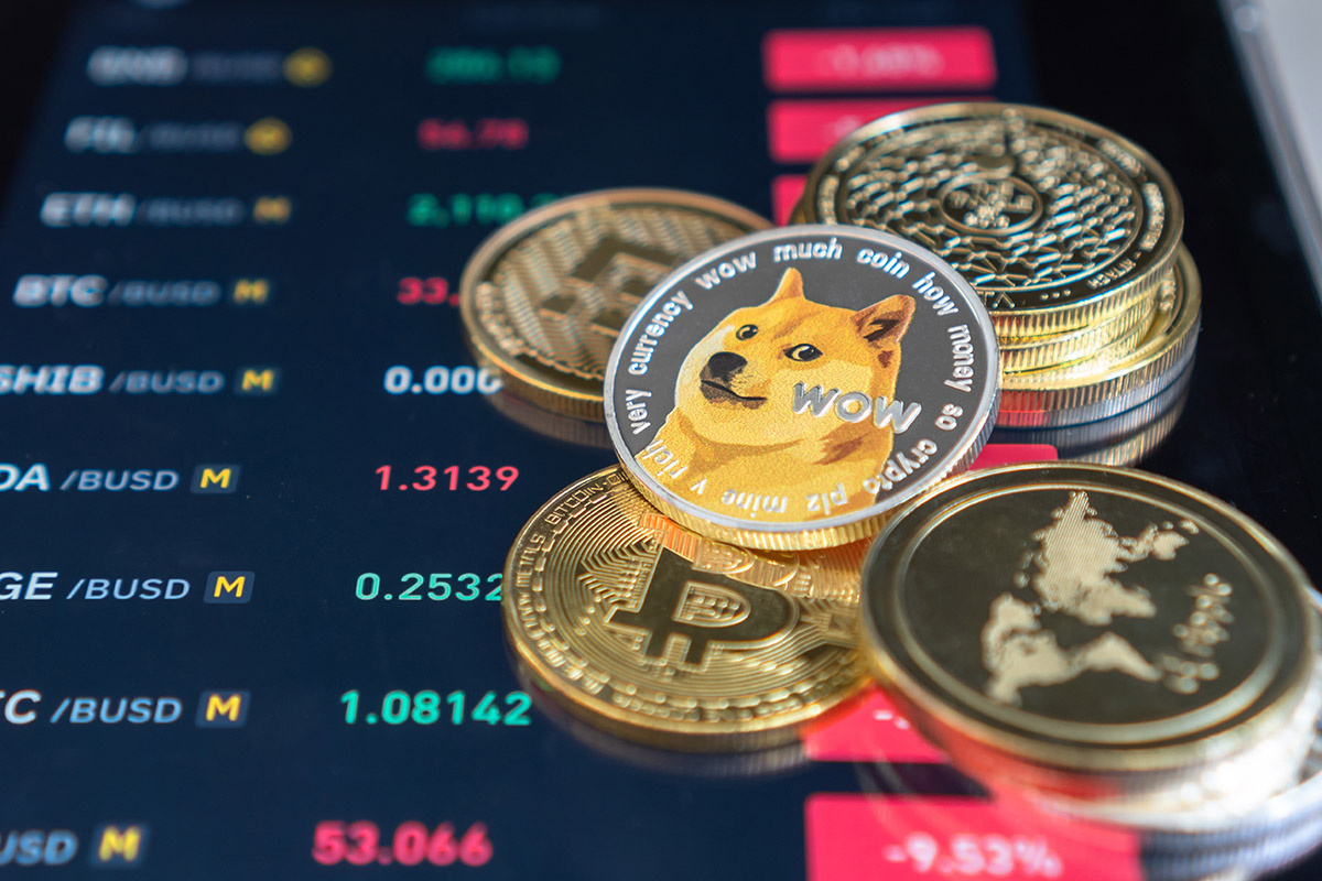    Чтобы избежать неприятностей, выбирайте только проверенные площадки. Источник: Shutterstock