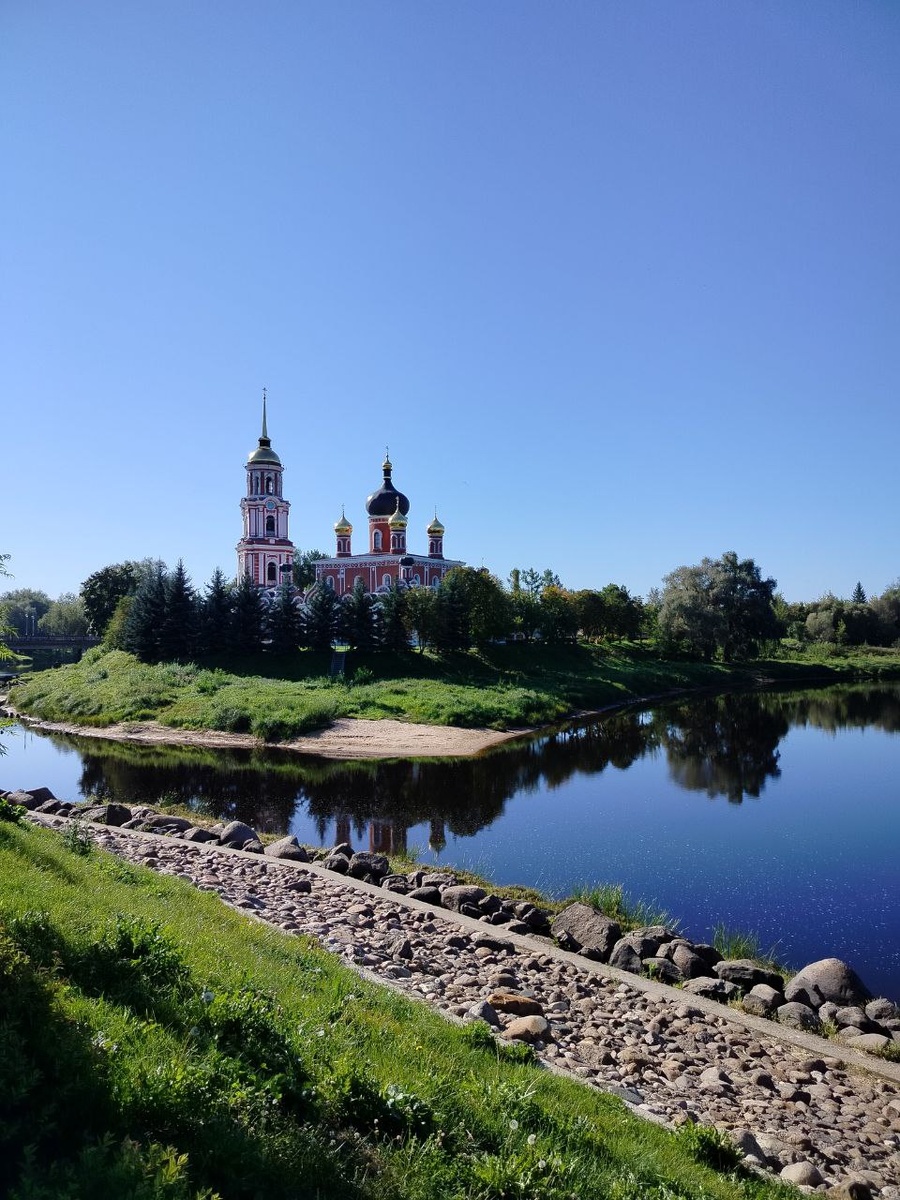 Фото автора канала, слияние двух рек - Порусьи и Полисти