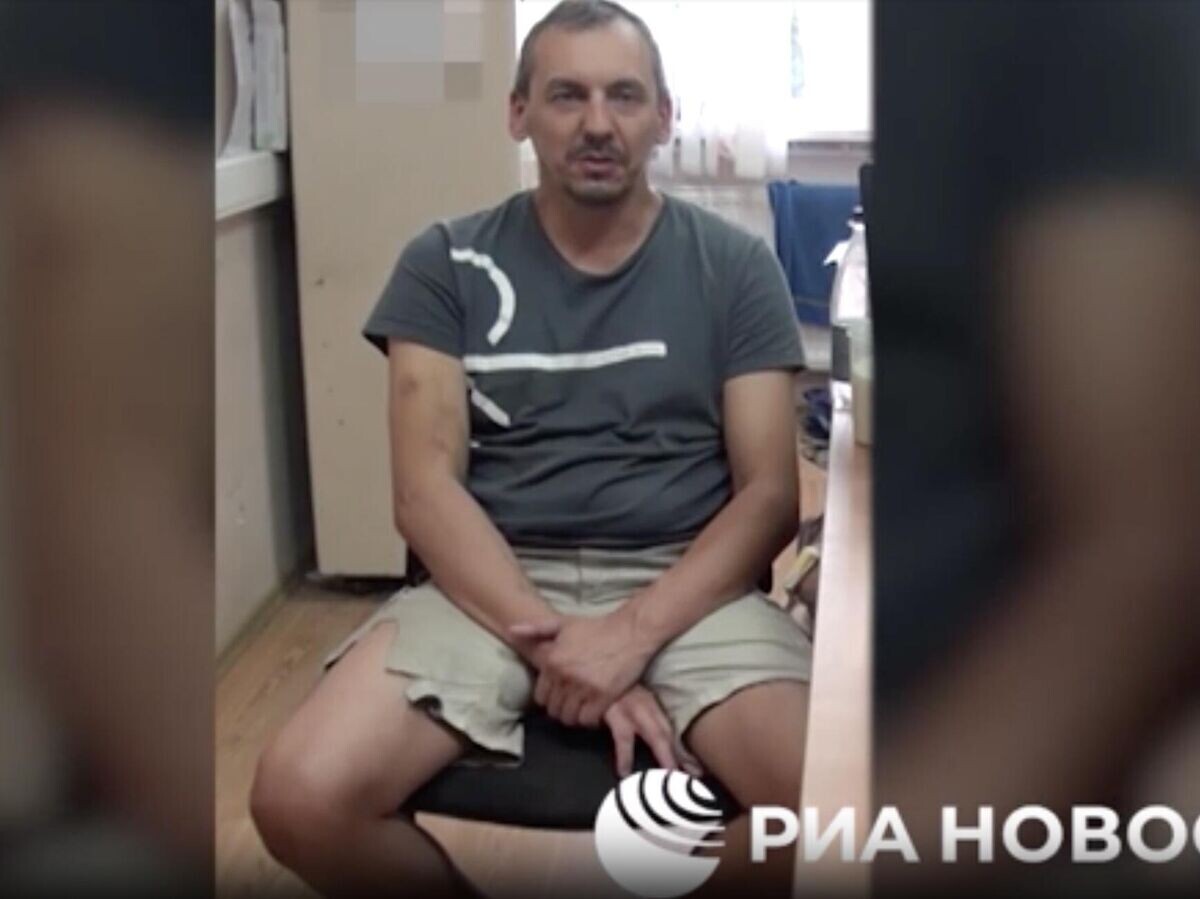    Задержанный Виталий Ревин, который передал полку "Азов"* (запрещенная в России террористическая организация) зенитный прожектор для обнаружения над Киевом российских беспилотников© РИА Новости