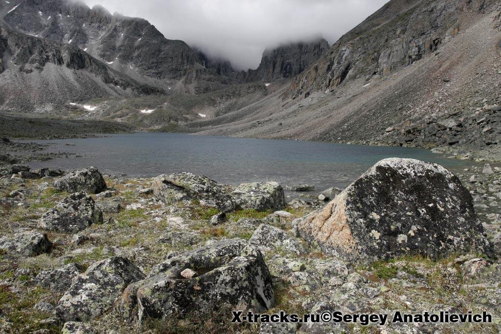 Озеро на р. Бюрокан