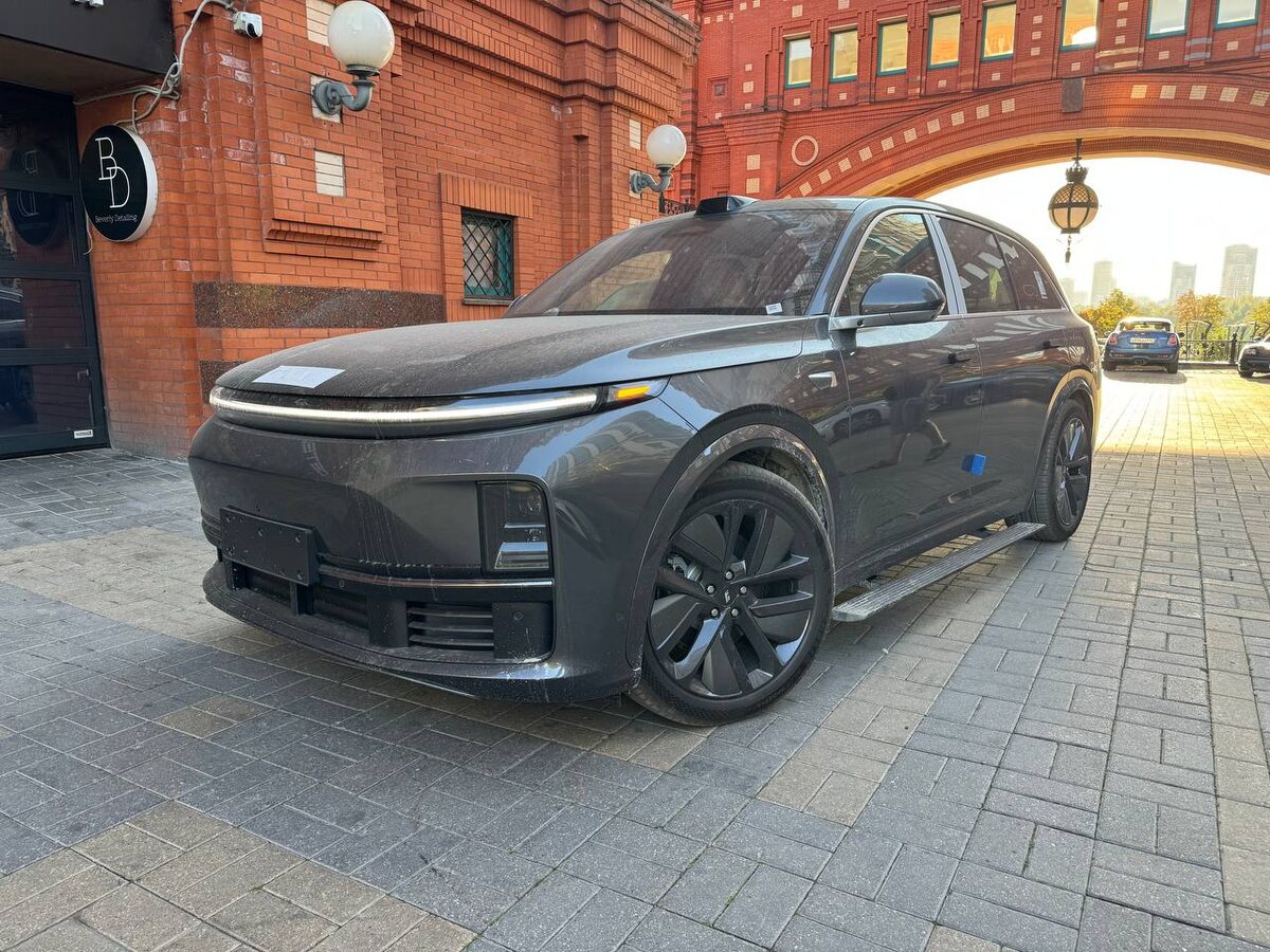 Li L7 Ultra 2024.08Графит (серый) на белом Заезжает на СВХ Зеленоград коммерческий утиль, ЭПТСАвто на черных дисках + пороги Мастер-аккаунт передам 7’400’000, наличные, Москва