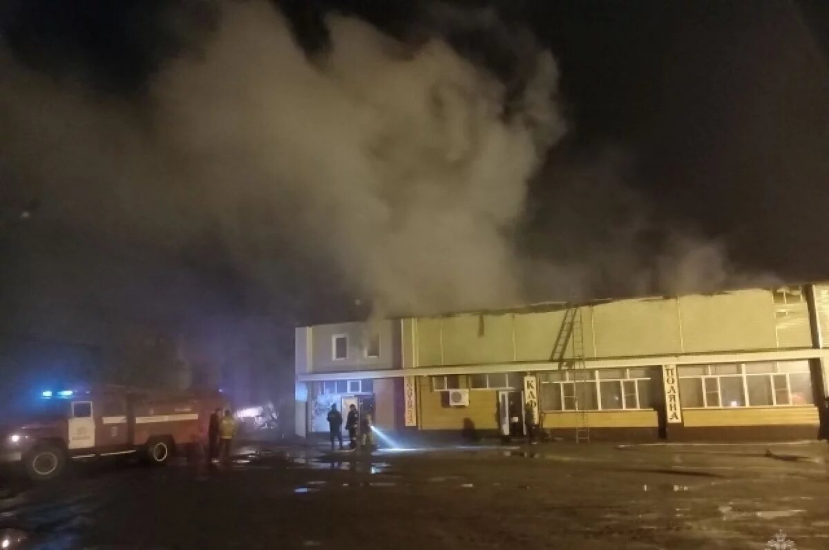    Ночью в Павловске произошел крупный пожар в частной пекарне