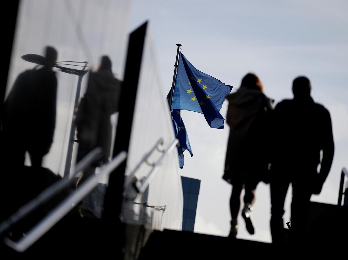Флаг ЕС в Брюсселе© AP Photo / Virginia Mayo