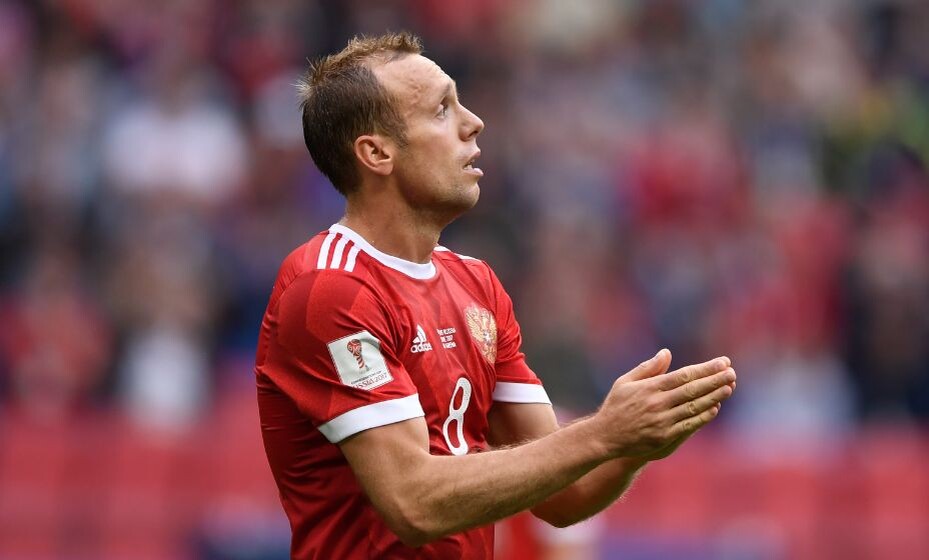    Денис Глушаков провел за сборную России 57 матчей, в который забил 5 мячей. Фото: Global Look Press