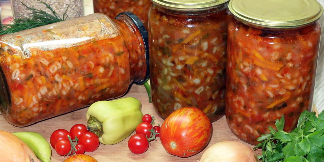Очень вкусный рассольник с перловкой на зиму