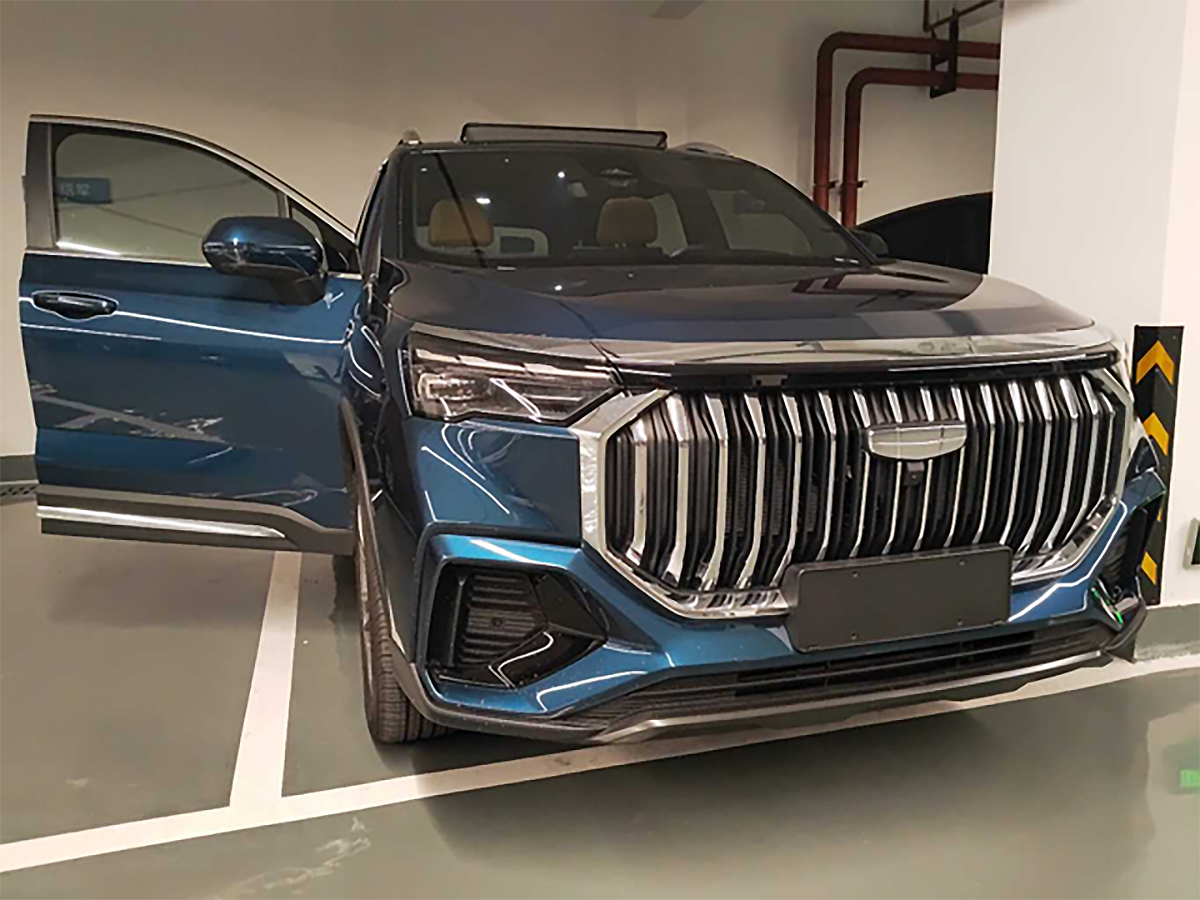 купил в прошлом месяце за 142 тысячи в Чунцине