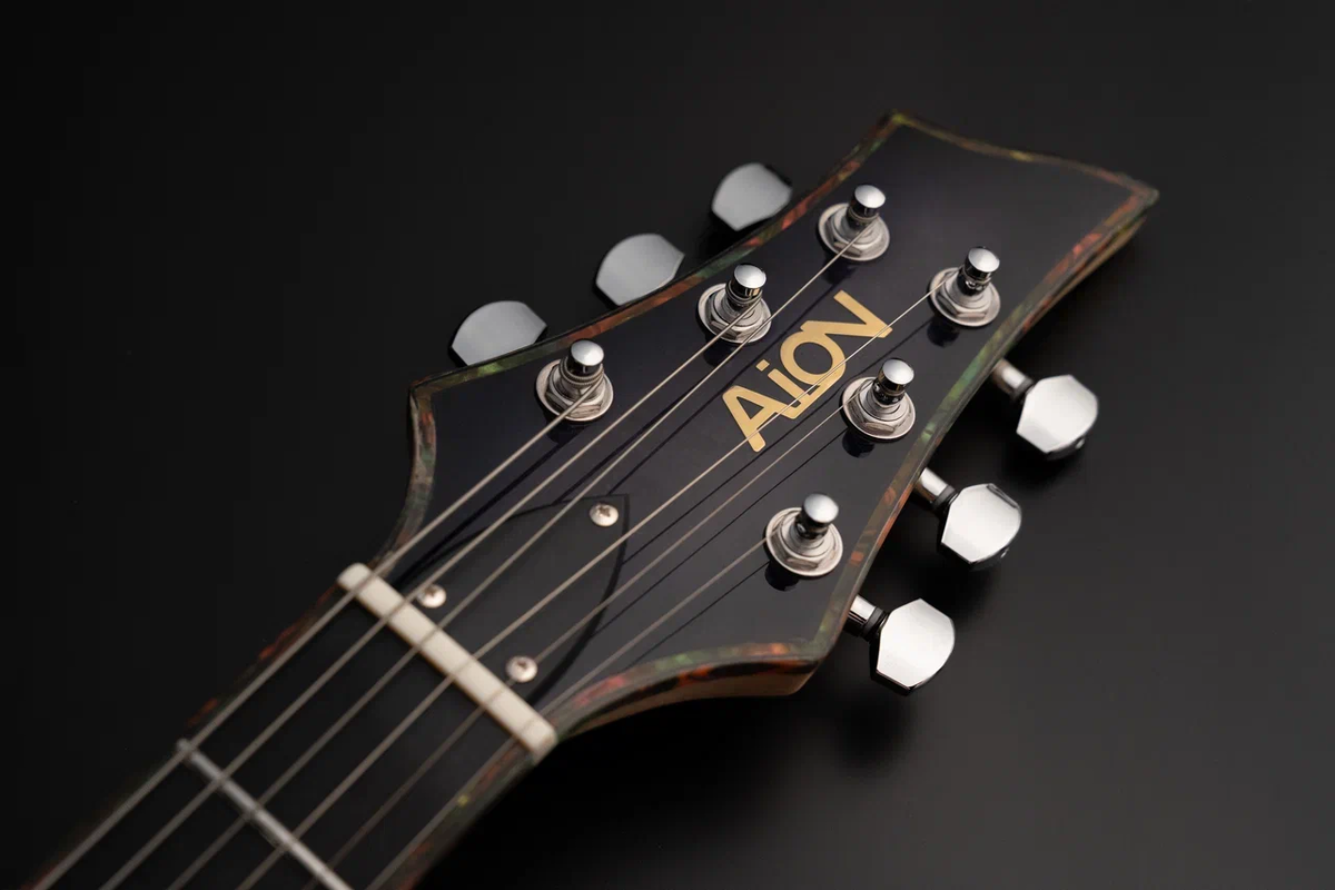 Голова грифа электрогитары Aion E-30 Purple