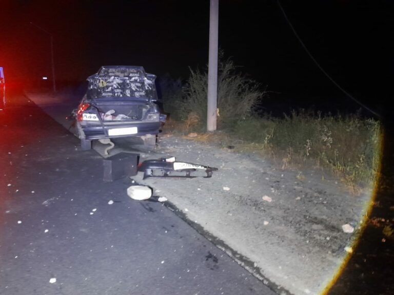    Часть головы скальпирована. Водитель ВАЗа на скорости врезался в опору ЛЭП у Орска Белов Михаил Александрович