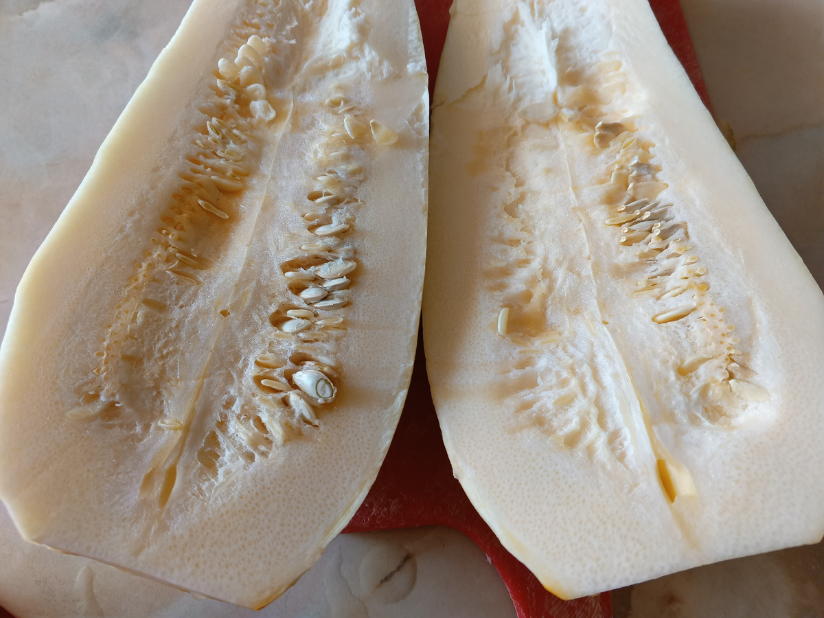 фото аатора: сняла шкурку с кабачка