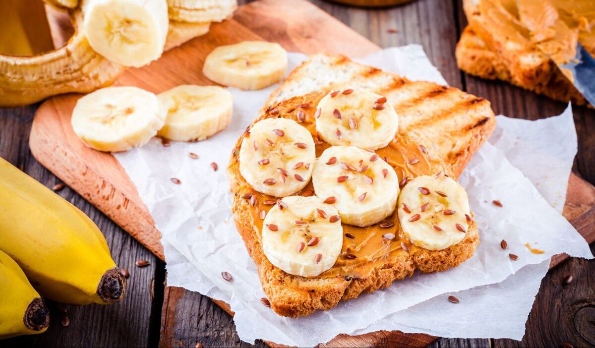 10 рецептов быстрых и вкусных завтраков (с КБЖУ)