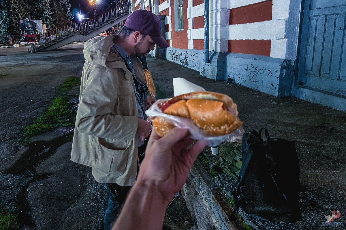 Перекус после прибытия. 