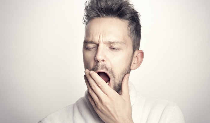    Японец спит всего 30 минут в сутки, утверждая, что таким образом удваивает свою жизнь