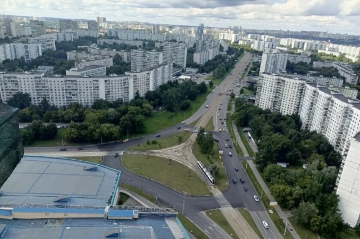    Жители ЖК «Город на реке» требуют от застройщика высадить деревья