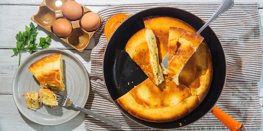 Заливной пирог с капустой на сковороде, пошаговый рецепт с фото на 2310 ккал