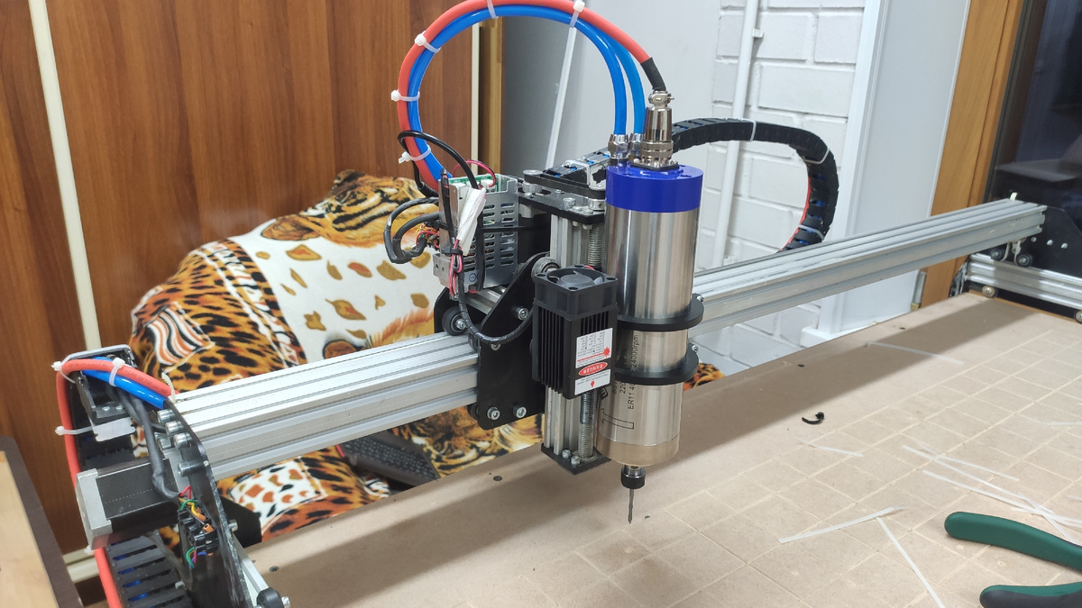 Станок с ЧПУ.