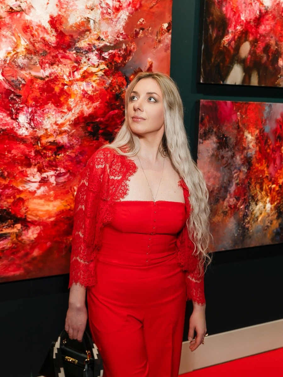 Анна Артона