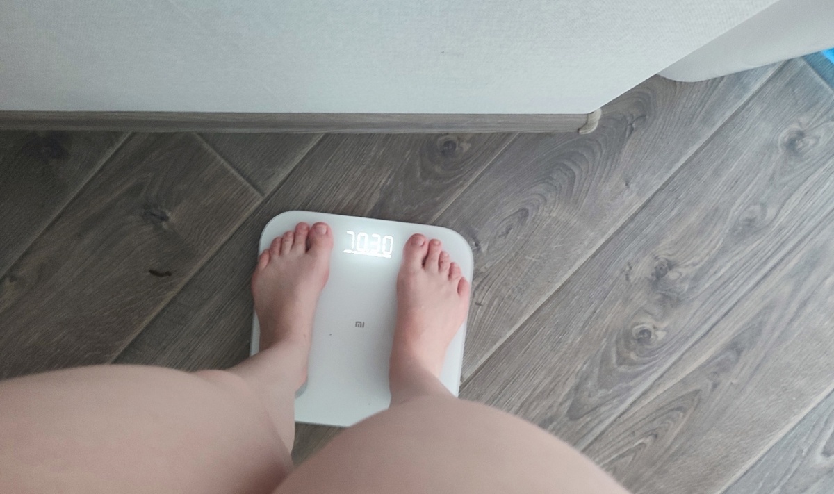 Эмоциональные качели на весах