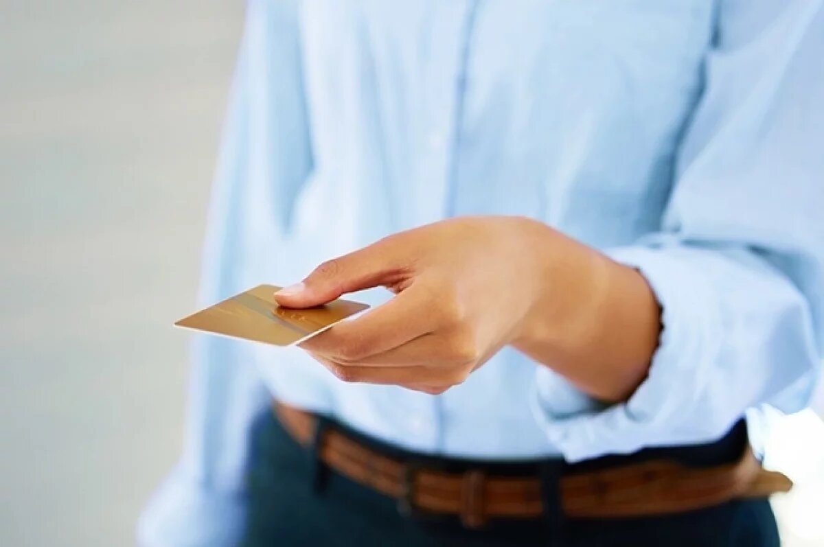    Долг на ходу.