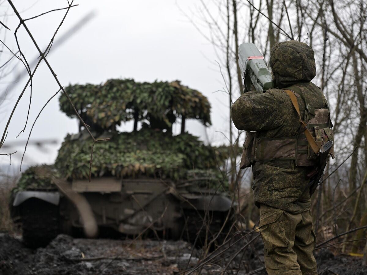    Боевая работа танкистов группировки "Юг" на Северском направлении© РИА Новости . Евгений Биятов