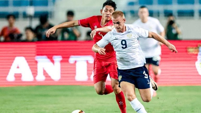    Сергей Пиняев в матче Россия — Вьетнам.РФС