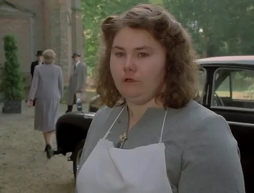 Глэдис Мартин в эпизоде "Карман, полный ржи"