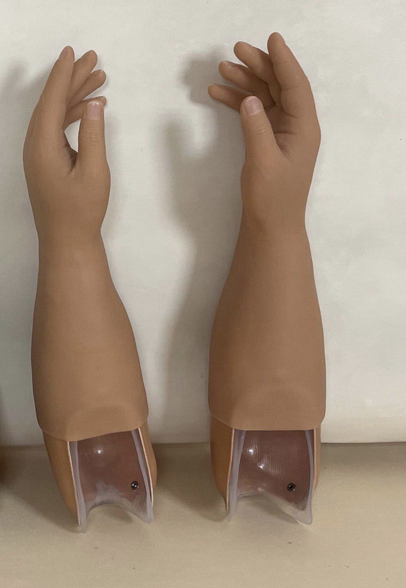 Классический косметический протез предплечья 