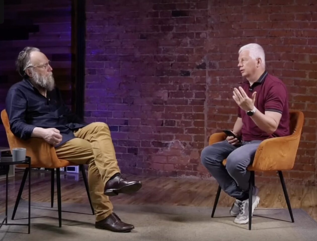 Александр Дугин и Вадим Авва в студии проекта «СВО / Большой контекст»