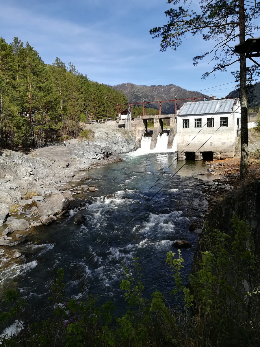 Чемальская ГЭС