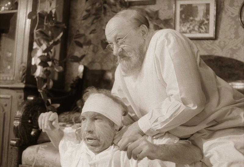 Кадр из фильма "Собачье сердце"