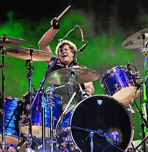 Мик Браун (Mick Brown), барабанщик Dokken, Lynch Mob, Ted Nugent.