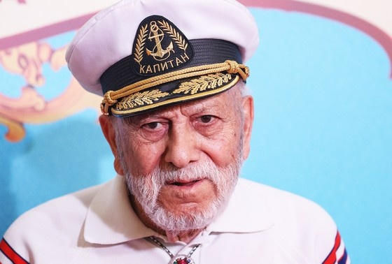    Бедрос Киркоров