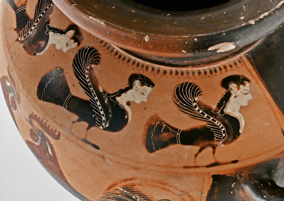 Гидрия с изображением петухов и сирен. Клазомены, Восточная Греция. Третья четверть VI в. до н.э. Собрание ГМИИ им. Пушкина