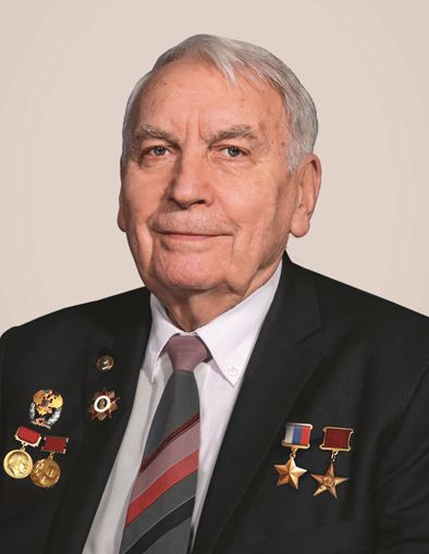 Игорь Дмитриевич Спасский