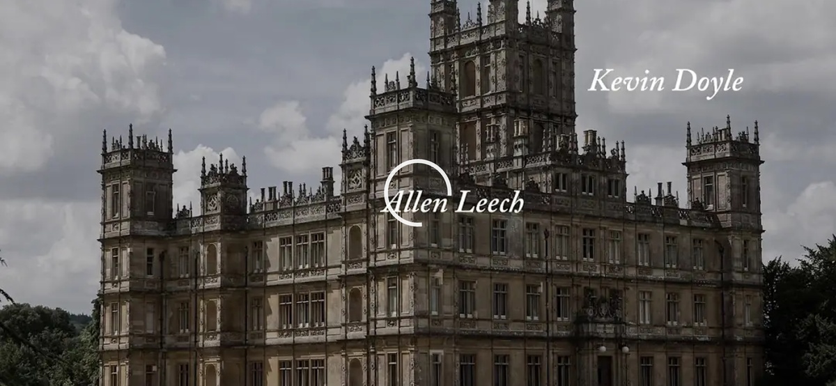 Кадр из сериала. Замок Хайклер