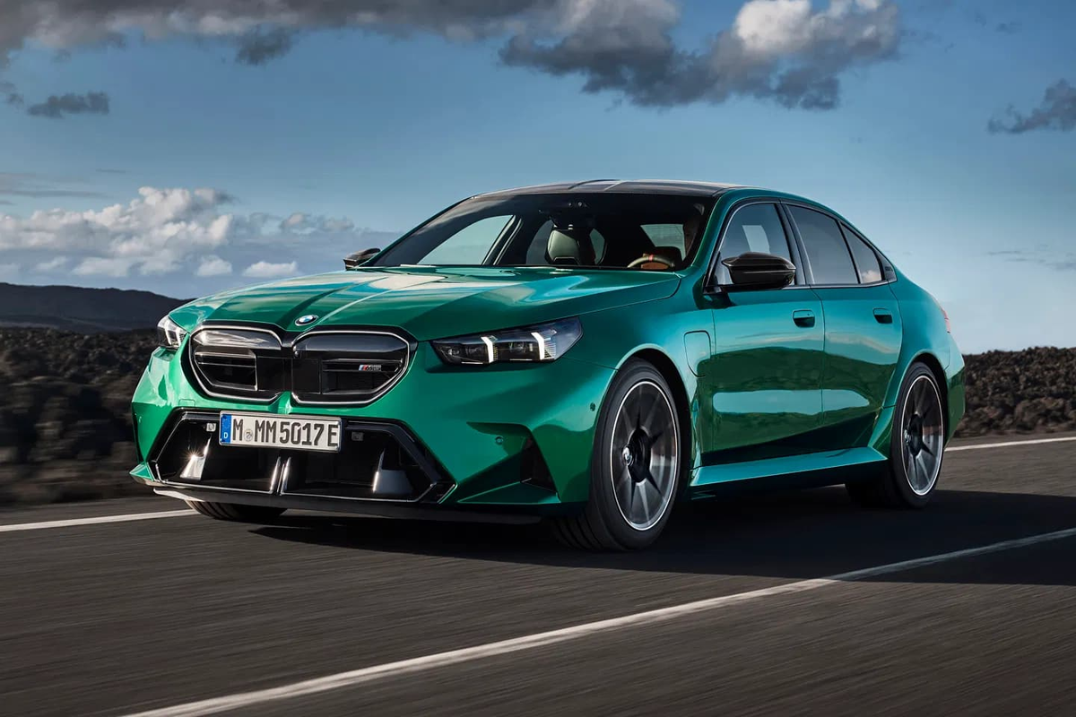 BMW M5 G90 2024
