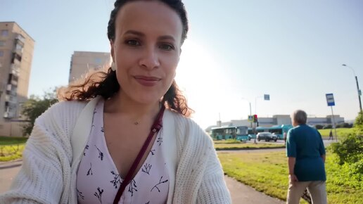 Télécharger la video: ВЛОГ: Арина плачет в садике:( | Первый раз вышла без детей |Все, чего я хочу, это... 04.09.24