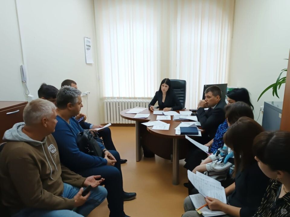    Заседание рабочей группы в администрации Барнаула. Источник: barnaul.org