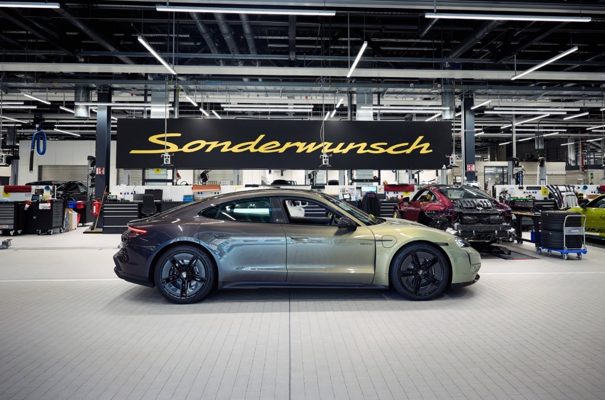    Porsche