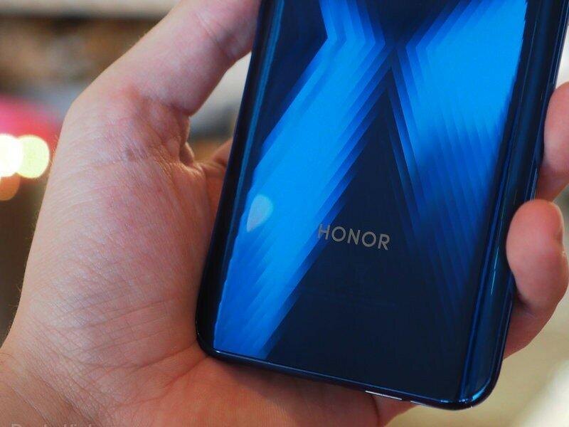 
Как к Honor 90 подключить беспроводные наушники с Bluetooth в Android 15, 14, 13