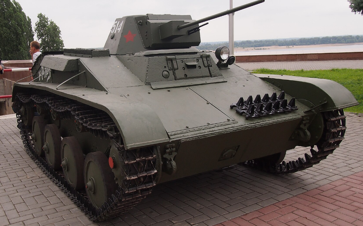 Танк Т-60 который лег в основу проекта "Летающего танка".