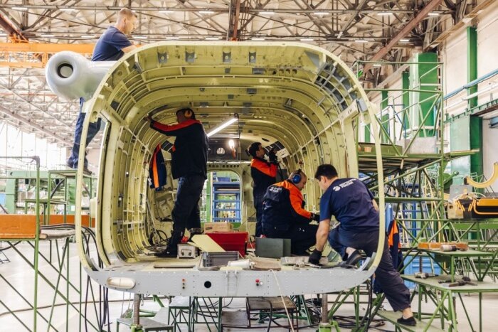 Главный капитал Улан-Удэнского авиазавода – специалисты высокого класса / Фото: пресс-служба "У-УАЗ"