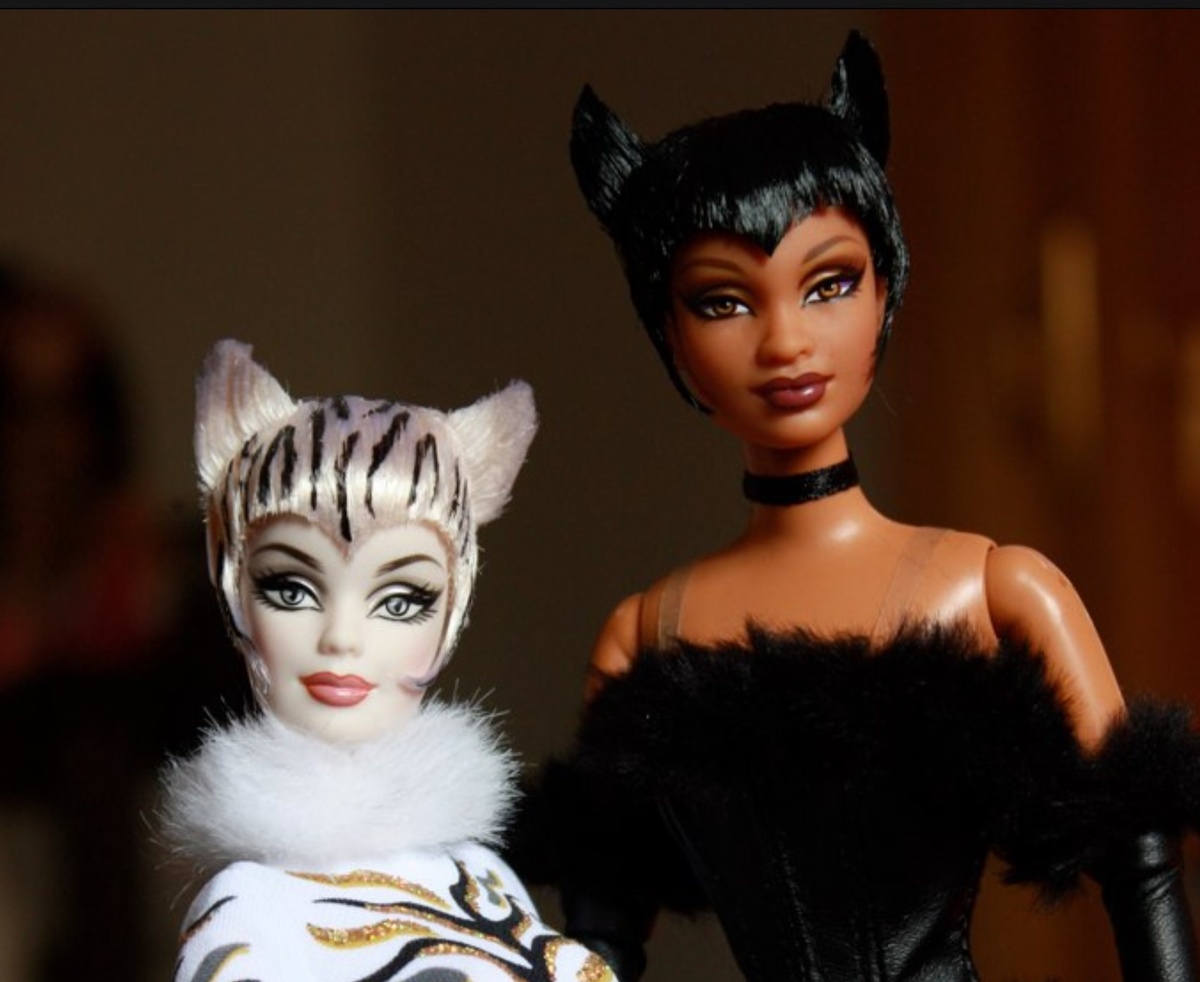 Barbie Lounge Kitties Collection Dolls, Mattel 