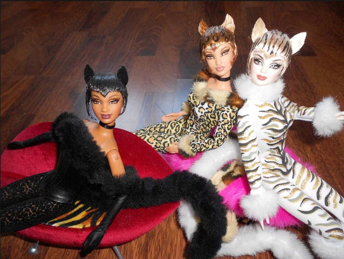 Barbie Lounge Kitties Collection Dolls, Mattel 