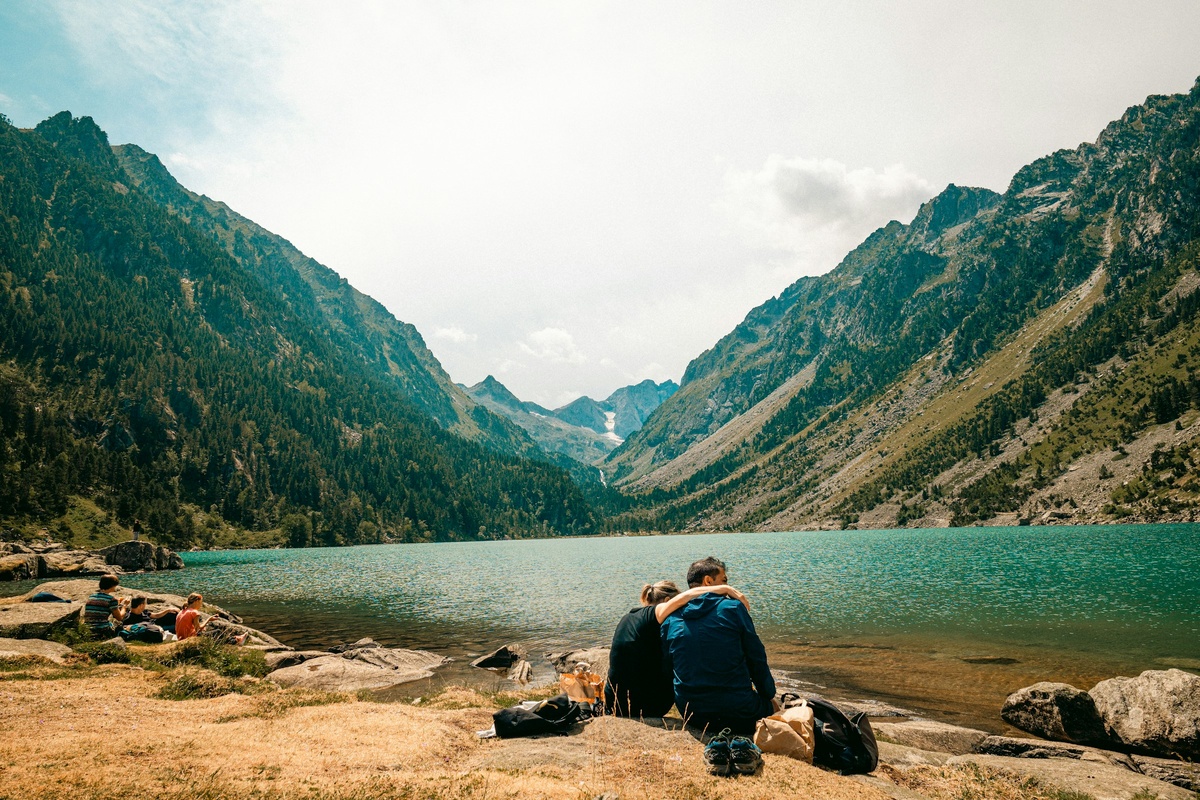 Фото с бесплатного фотостока https://unsplash.com, автор Charles Puaud