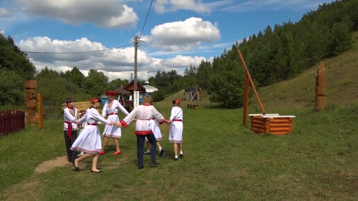 Télécharger la video: Хранители традиций. По-мордовски: свадьба в лучших традициях