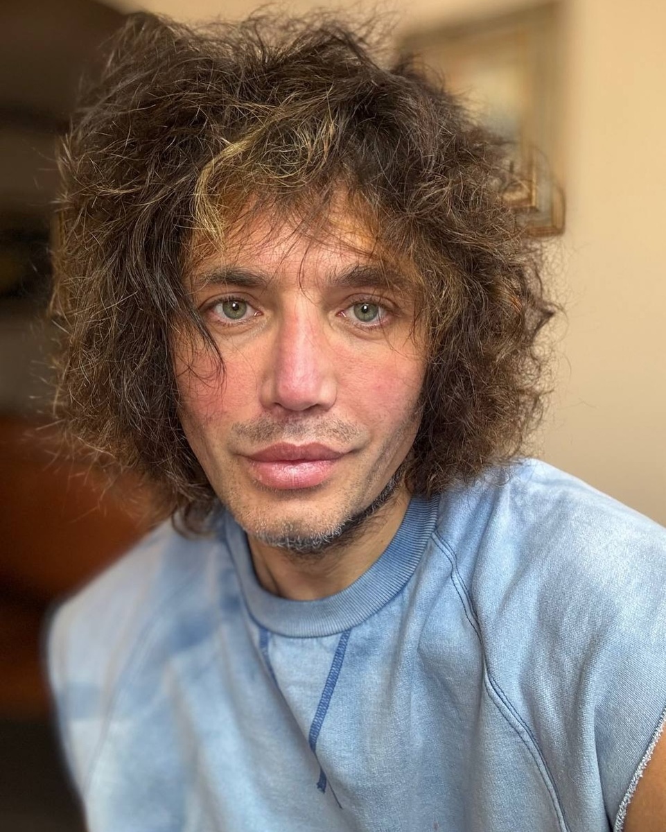 Рустам Солнцев 