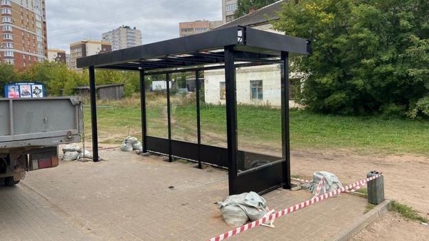    В Кирове установили 13 остановочных павильонов