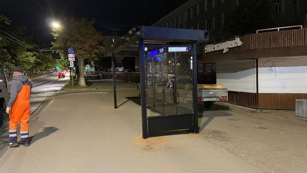    В Кирове установили 13 остановочных павильонов